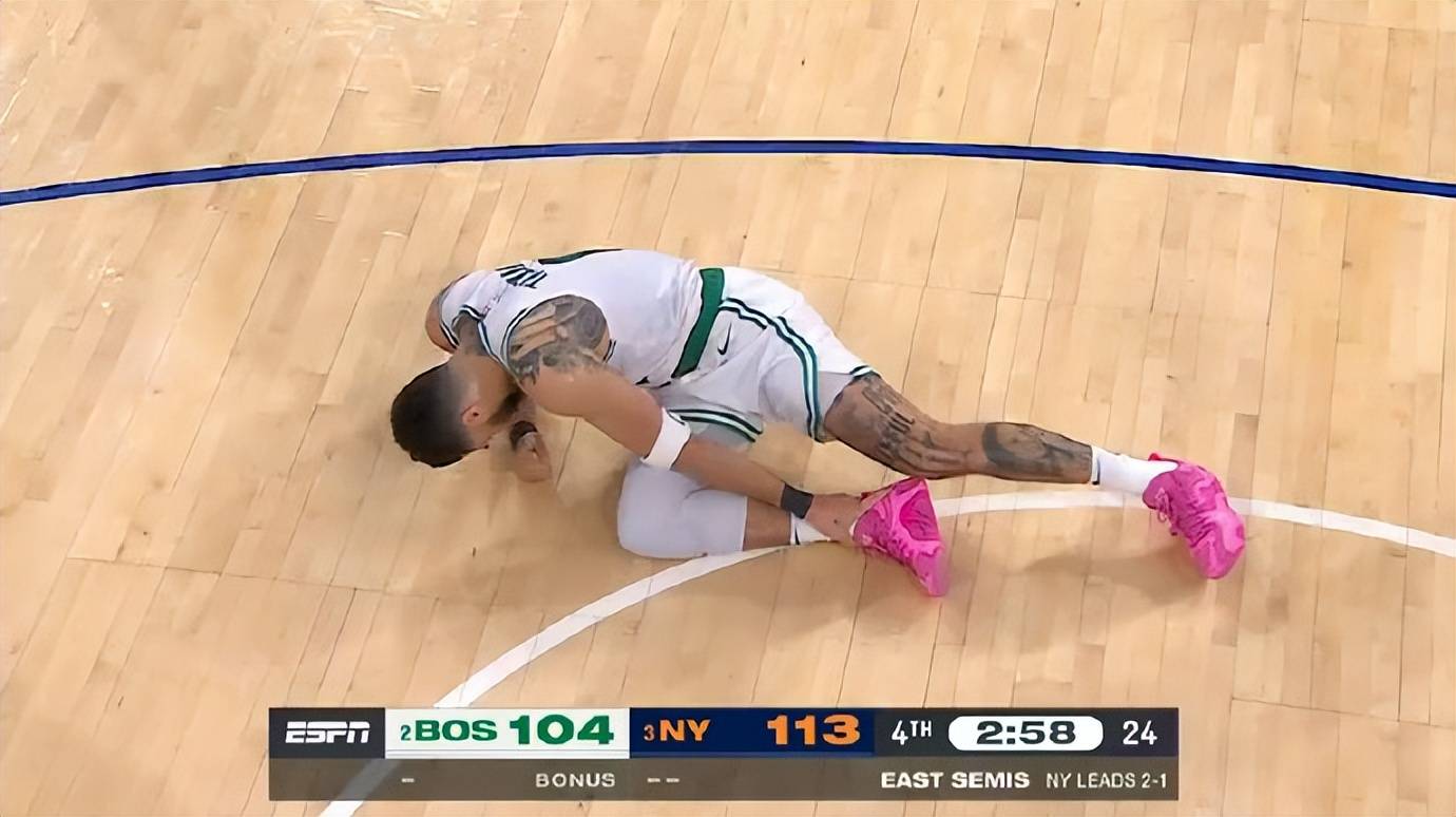 关于塔图姆连续十场比赛得分超过爆冷，加拿大队挑战极限！的信息爱游戏